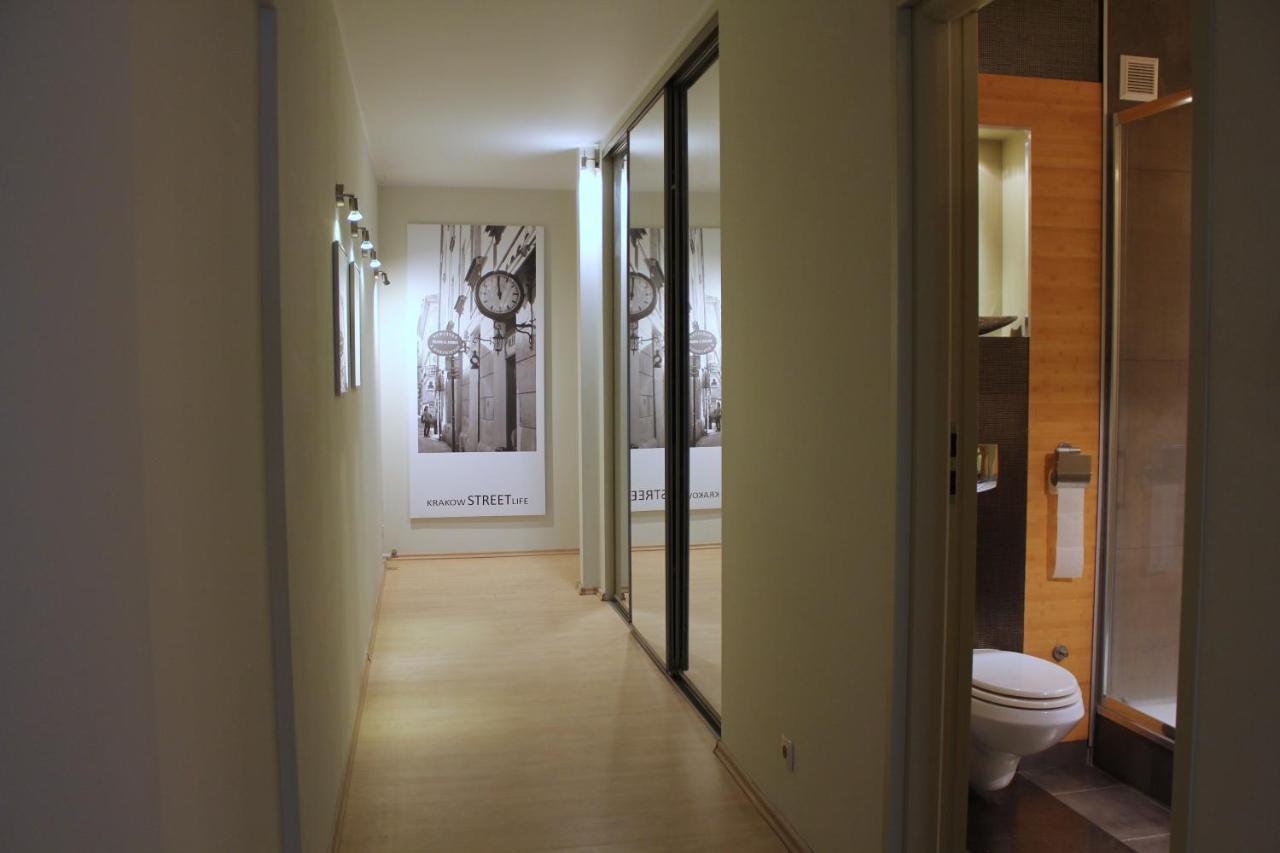 Apartment With Garden In City Center Kraków Exteriör bild